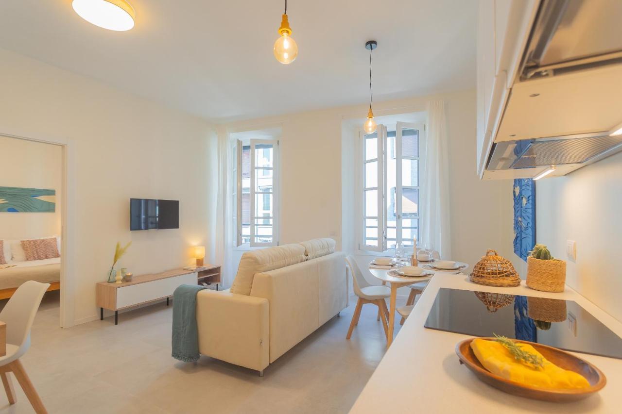 Enchanted Como Lake - City Apartment 2 By Rent All Como Luaran gambar