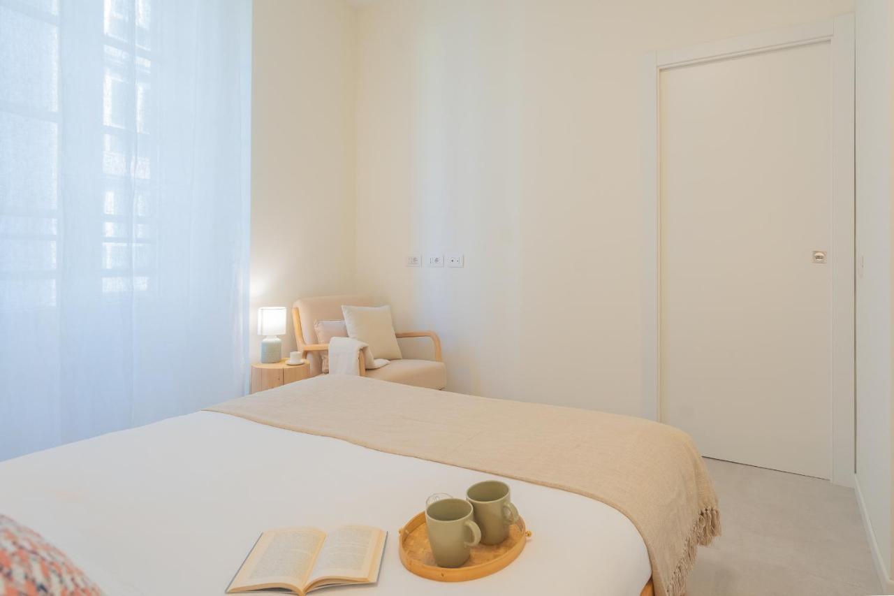 Enchanted Como Lake - City Apartment 2 By Rent All Como Luaran gambar